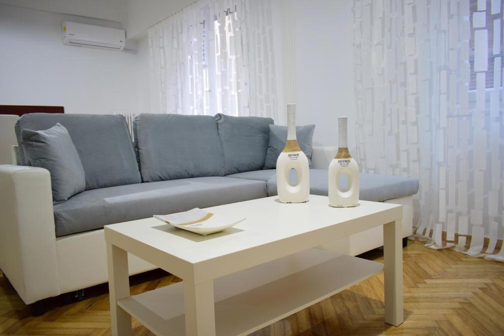 Beautiful Renovated Flat In Athens Apartment Exterior foto